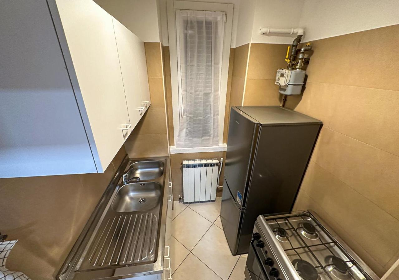 Modern Cenisio Apartment - Self Check-In & Parking Milano Eksteriør bilde